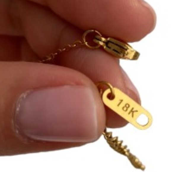 18K Gold Plated Stainless Steel Waterproof Star Pendant Zircon Necklace - Picture 2 of 2